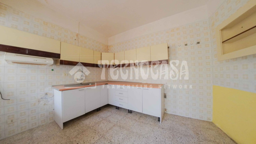 chalet-adosado-en-venta-en-calle-los-reyes-big-15