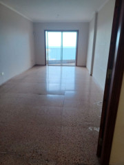 Piso en venta en avenida 25 de Abril, 32