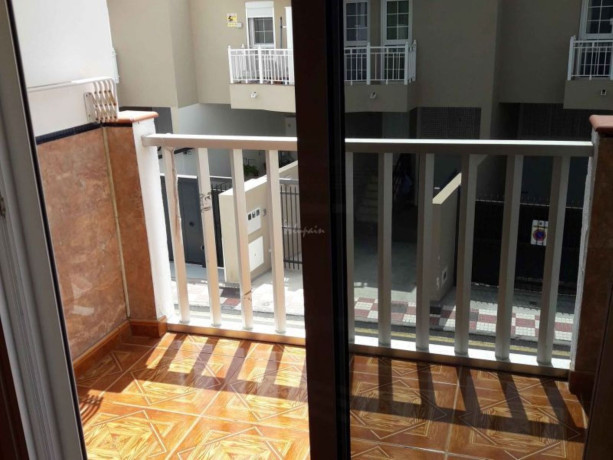 piso-en-venta-en-calle-bentinerfe-big-23