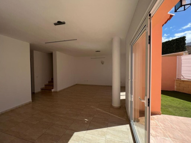 chalet-pareado-en-venta-en-calle-el-acebuche-9-big-12