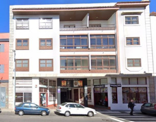 Piso en venta en calle El Juego, 14 (ref. 102894437)