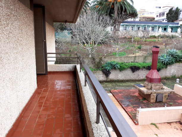 casa-o-chalet-en-venta-en-calle-perez-reyes-sn-big-17