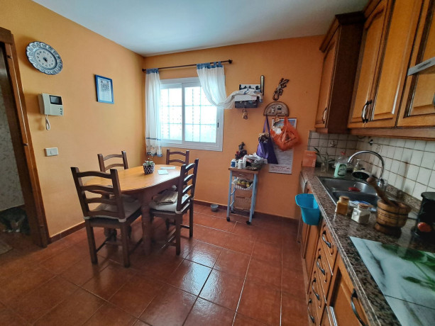 chalet-adosado-en-venta-en-calle-candelaria-big-10