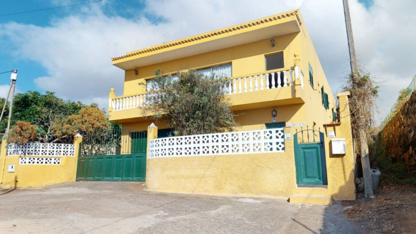 casa-terrera-en-venta-en-calle-juan-fernandez-2-a-ref-0045-01214-big-1