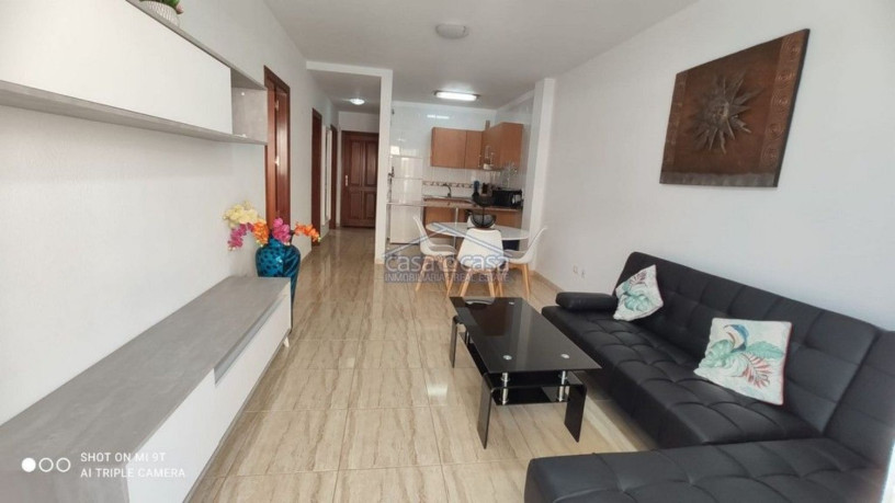 piso-en-venta-en-urb-primavera-palm-mar-big-6