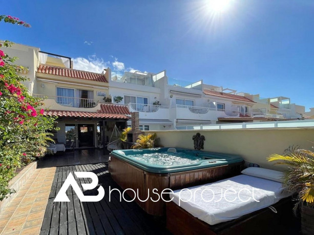 chalet-adosado-en-venta-en-callao-salvaje-big-0