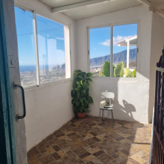 Casa terrera en venta en plaza de Araya, 250