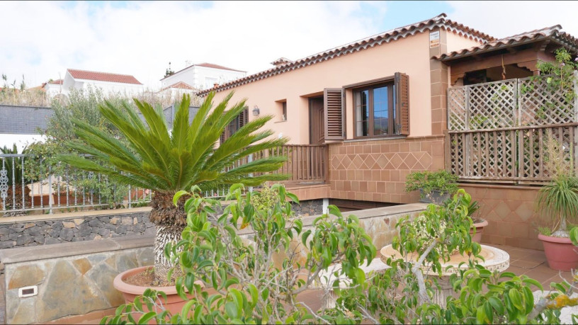 casa-o-chalet-independiente-en-venta-en-la-esperanza-llano-del-moro-big-1