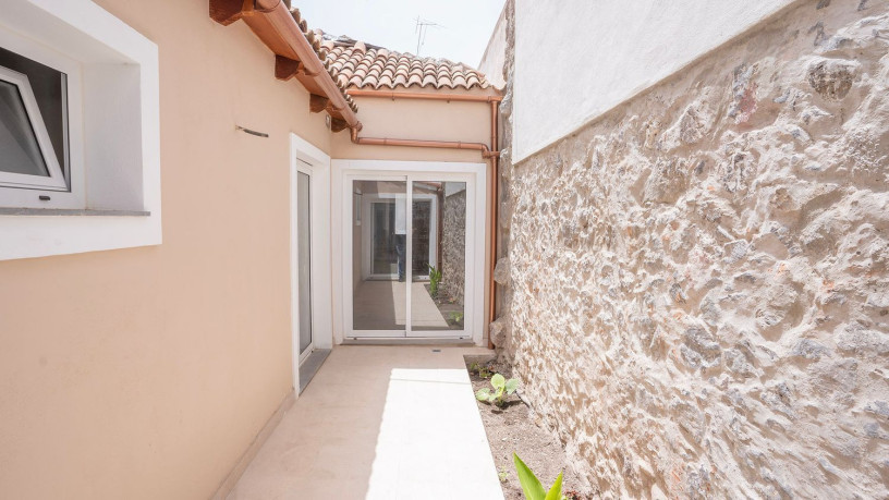 chalet-adosado-en-venta-en-calle-el-peralito-15-big-2