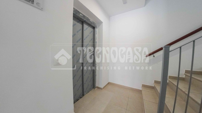 piso-en-venta-en-san-cristobal-38108-big-28