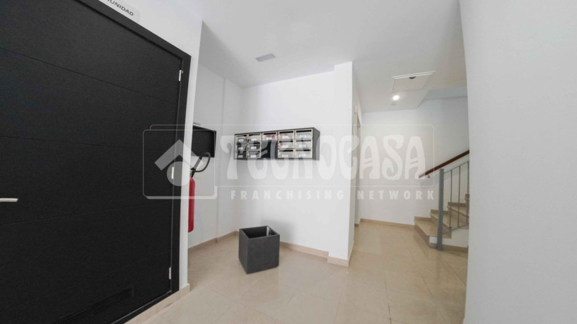 piso-en-venta-en-san-cristobal-38108-big-26