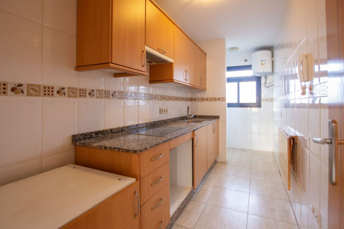 piso-en-venta-en-calle-la-ballena-big-12