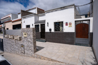 Casa o chalet independiente en venta en Centro (ref. boho005)