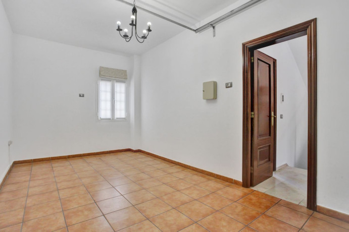 chalet-adosado-en-venta-en-calle-canarias-big-11