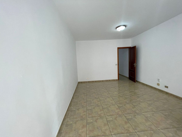 piso-en-venta-en-avenida-del-obispo-perez-caceres-30-big-18