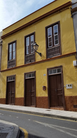 casa-de-pueblo-en-venta-en-calle-san-pedro-arriba-big-1