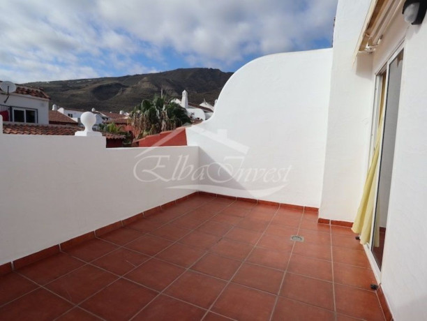 chalet-adosado-en-venta-en-casco-urbano-big-2