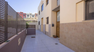 Chalet adosado en venta en camino Real, 24