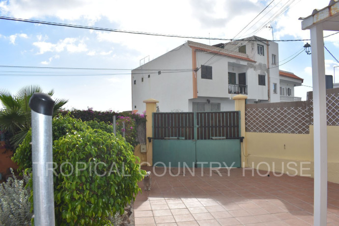 casa-o-chalet-independiente-en-venta-en-guia-de-isora-big-24