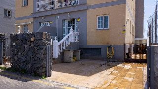 Piso en venta en paseo Roque del Conde, 2 (ref. 0067-03952)