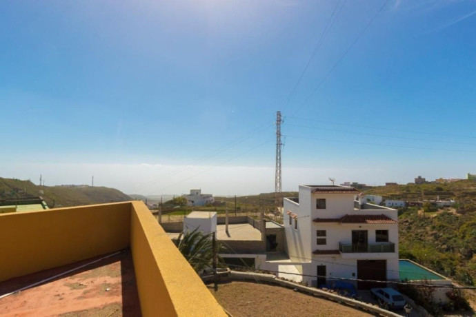 casa-o-chalet-independiente-en-venta-en-calle-gelesa-6-big-3