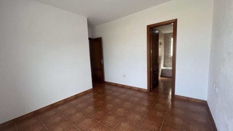 chalet-adosado-en-venta-en-calle-alcalde-francisco-rodriguez-pomar-big-13