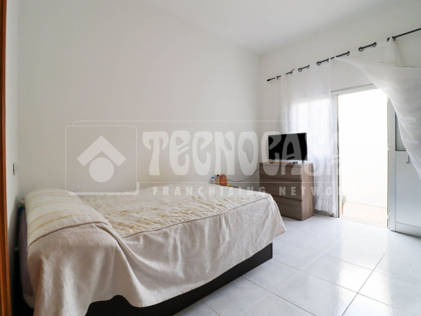 chalet-adosado-en-venta-en-calle-san-bartolome-big-15