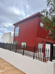 Chalet pareado en venta en calle hinojo, 3 (ref. La jaca)