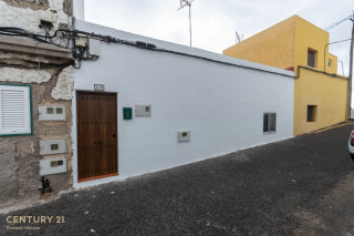 Casa terrera en venta en La Cruz (ref. 0113-00291)