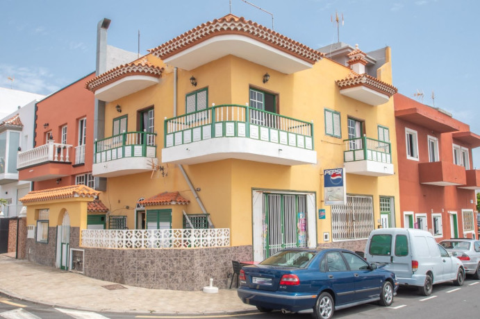 casa-o-chalet-independiente-en-venta-en-calle-basalto-piedra-hincada-guia-de-isora-big-0