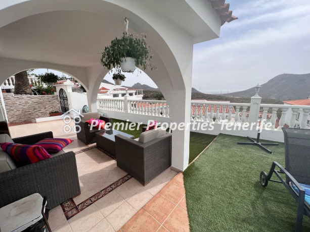 casa-o-chalet-independiente-en-venta-en-calle-la-punta-chayofa-los-cristianos-arona-santa-cruz-de-tenerife-canary-islands-38652-spain-big-29