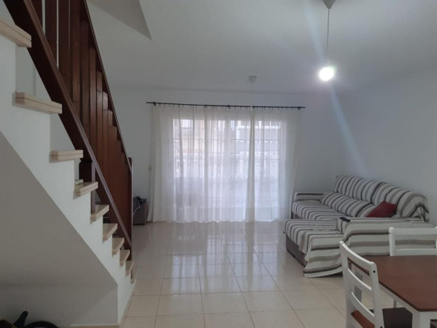 chalet-adosado-en-venta-en-el-medano-big-3