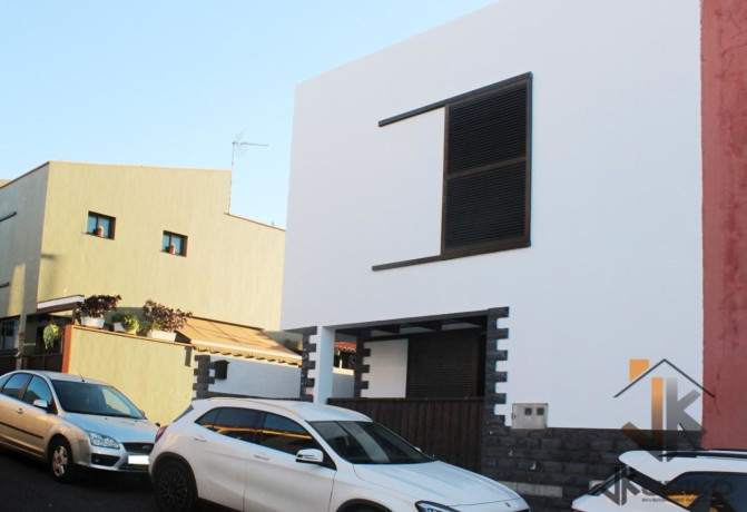 chalet-pareado-en-venta-en-calle-el-pino-big-15