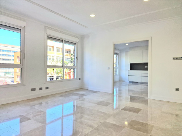 piso-en-venta-en-calle-tome-cano-1-big-8