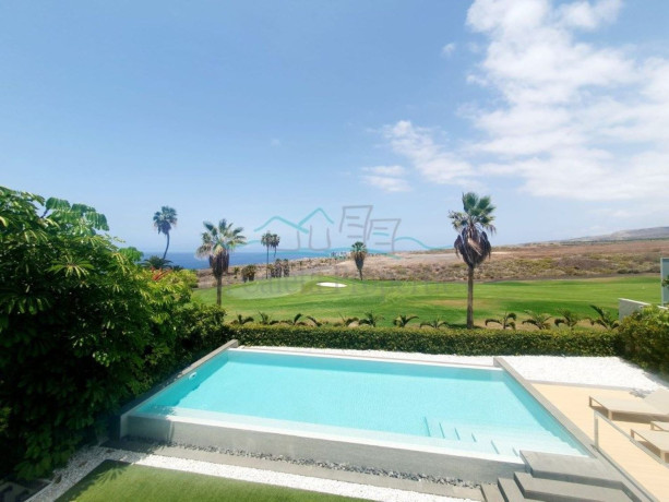 casa-o-chalet-en-venta-en-la-caleta-big-5