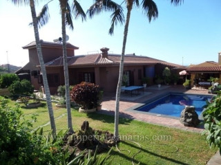 Casa o chalet independiente en venta en el Burgado s/n (ref. VCH9213)