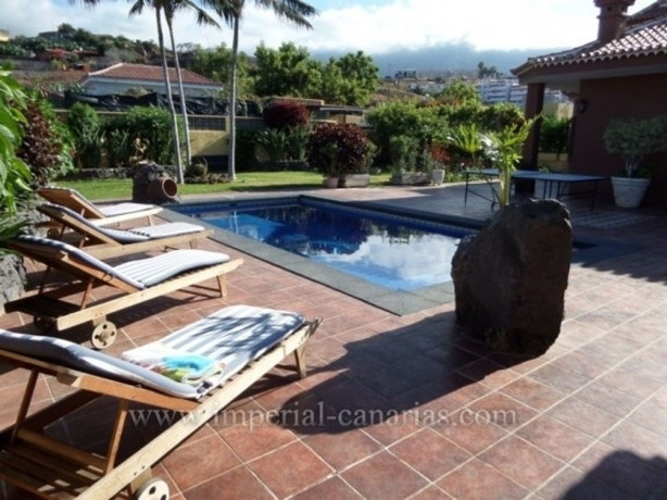 casa-o-chalet-independiente-en-venta-en-el-burgado-sn-big-2