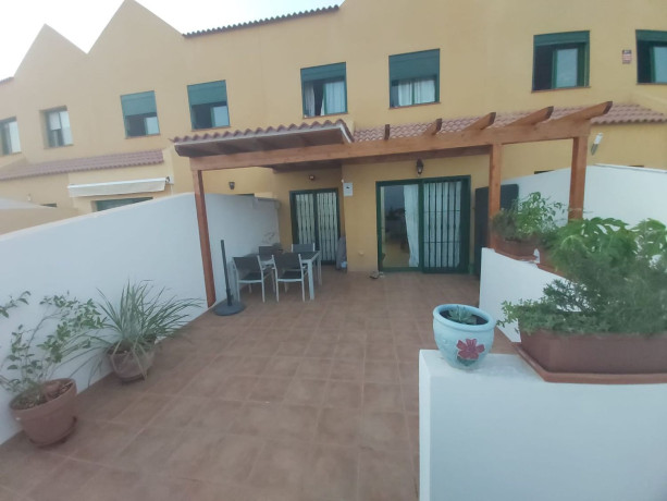 chalet-adosado-en-venta-en-calle-la-polka-1-big-19