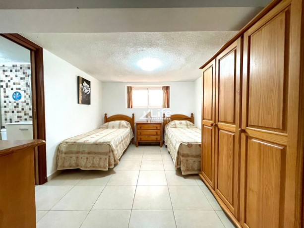 chalet-adosado-en-venta-en-calle-antonio-navarro-big-17