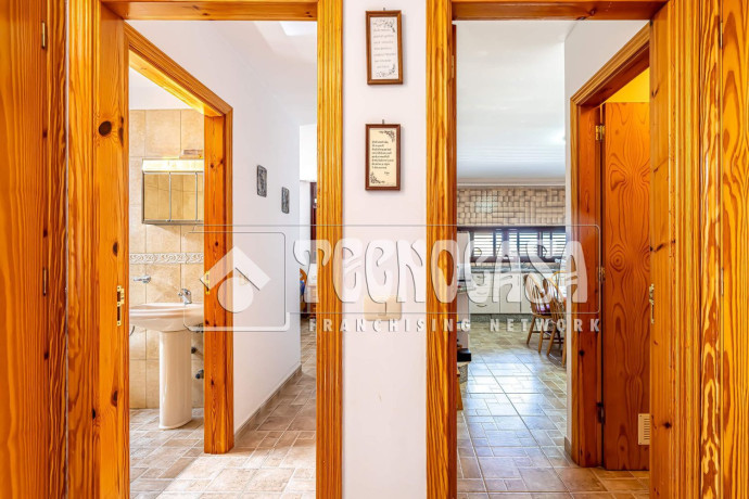 chalet-adosado-en-venta-en-calle-chimbesque-big-4