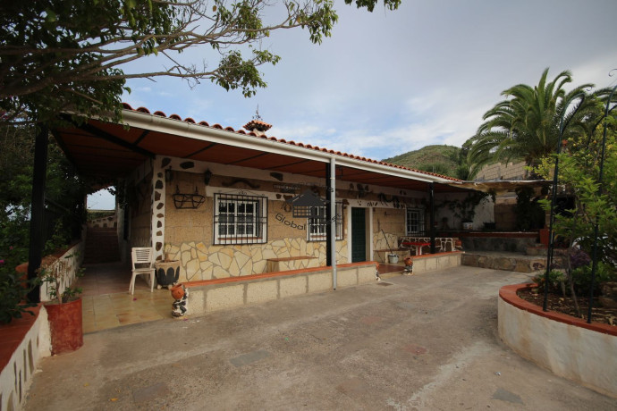 casa-terrera-en-venta-en-vilaflor-ref-cgi00626-big-1