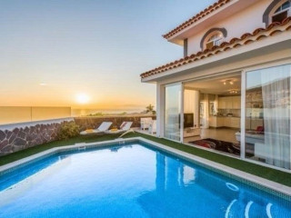 Casa o chalet independiente en venta en Playa de Fañabé Alto (ref. AV007C)