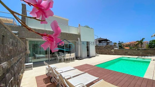 Casa o chalet independiente en venta en Playa del Duque (ref. 103599476)