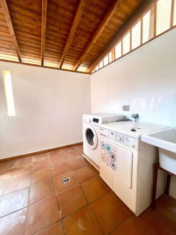 chalet-adosado-en-venta-en-urbanizacion-torviscas-8-c-big-4