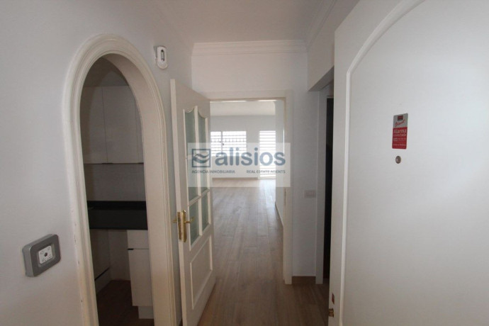 chalet-adosado-en-venta-en-torviscas-centro-y-alto-big-15