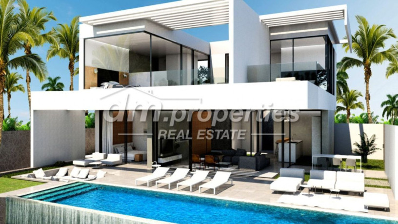 chalet-adosado-en-venta-en-paseo-de-malta-big-1