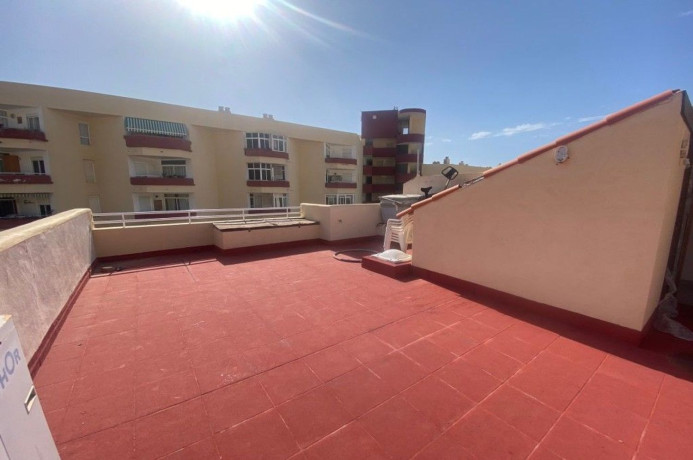 chalet-adosado-en-venta-en-avenida-kurt-konrad-mayer-sn-big-8