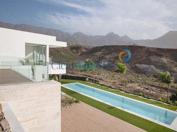 casa-o-chalet-independiente-en-venta-en-av-de-la-macaronesia-big-2