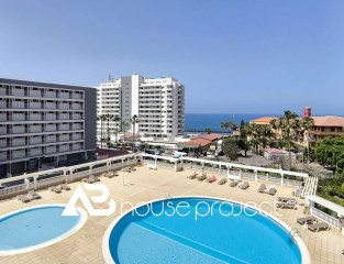 Piso en venta en Playa de las Américas (ref. ABV-696C)