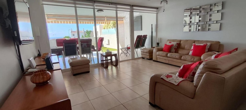 chalet-adosado-en-venta-en-playa-de-fanabe-alto-big-1